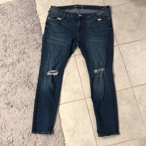 Old navy mid rise rockstar super skinny jeans size 18